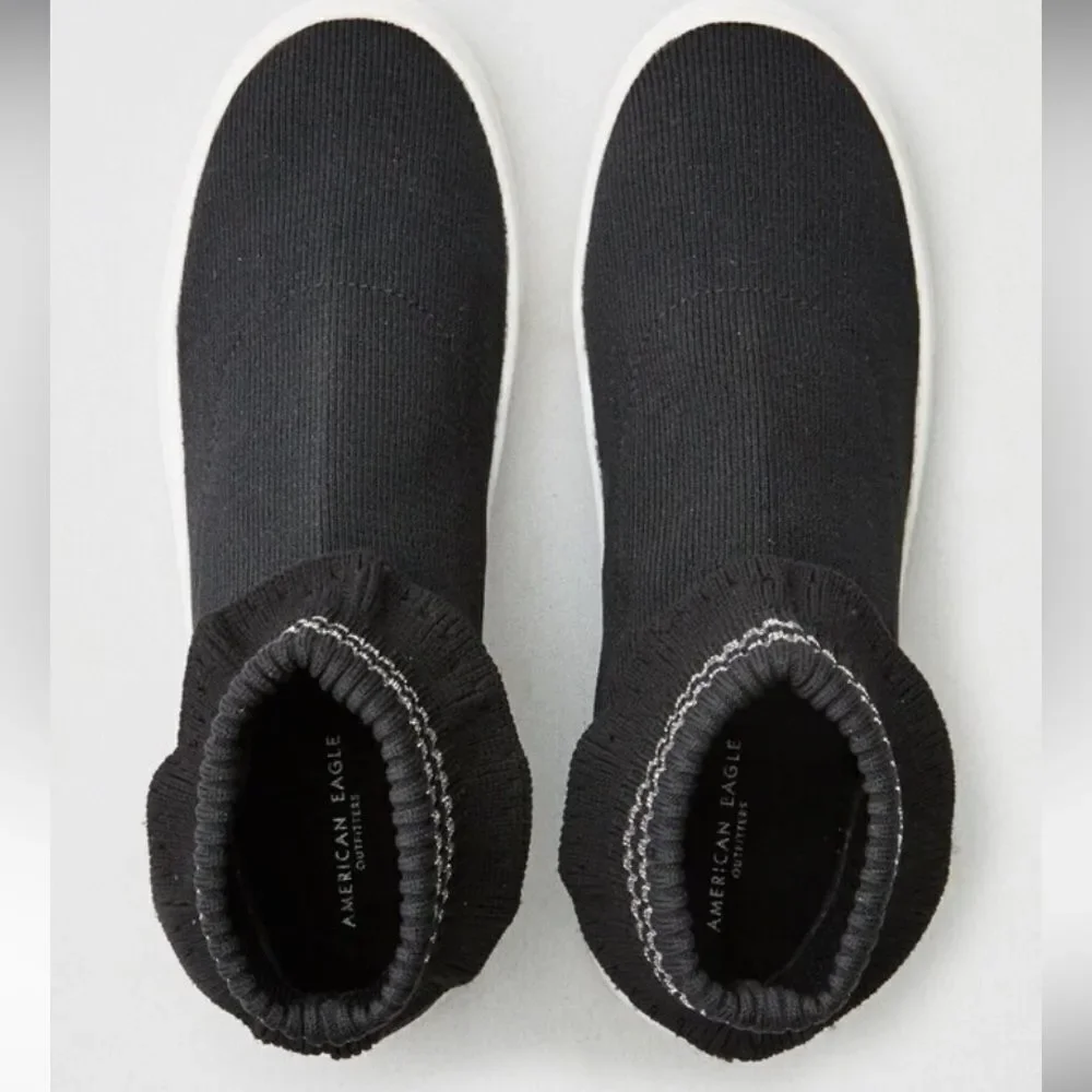 American Eagle Women Black Hi Pro Sock Sneaker Size 10